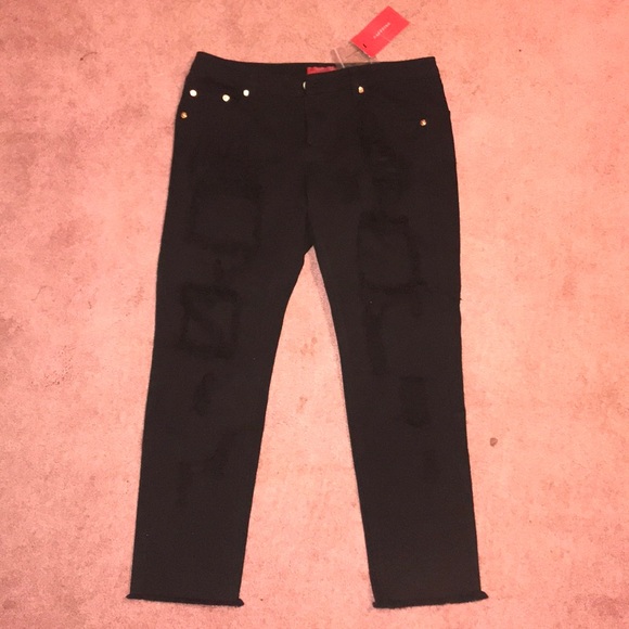 Caffine Denim - Sale🎉 black low rise ripped jeans NWT